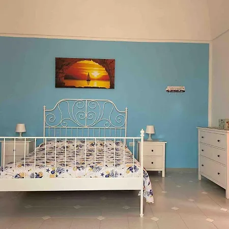 Detached House With Wonderful Sea View Дом отдыха *